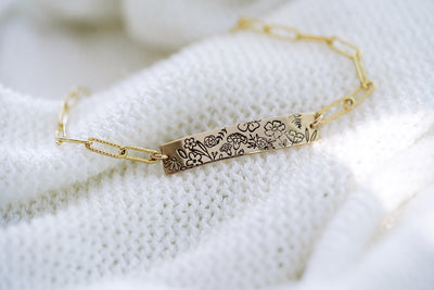 Floral Bar Bracelet with Textured Paperclip Chain